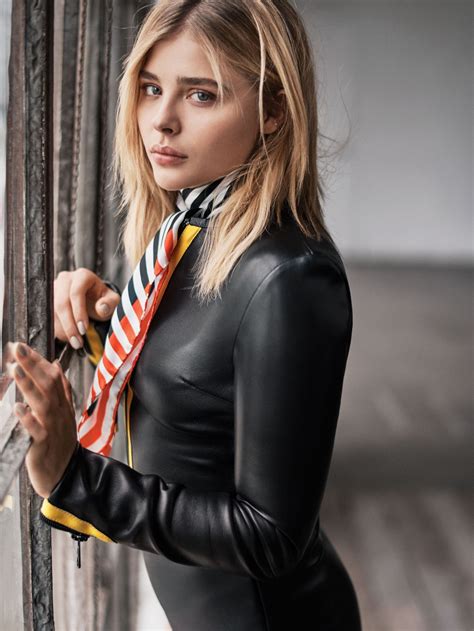 chloe moretz sexy